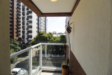 Apartamento à venda com 89m², 2 quartos e 1 vagaSacada