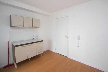 Apartamento para alugar com 2 quartos, 28m² em Vila das Belezas, São Paulo