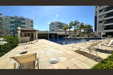 Apartamento à venda com 70m², 2 quartos e 2 vagasÁrea comum - Piscina