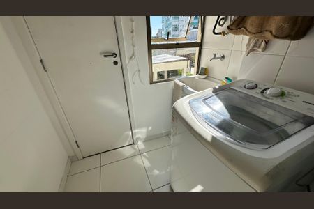 Apartamento à venda com 70m², 2 quartos e 2 vagasVaranda