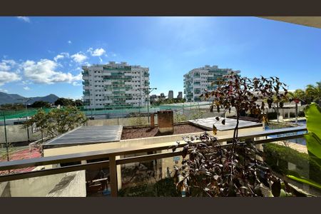 Apartamento à venda com 70m², 2 quartos e 2 vagasVaranda