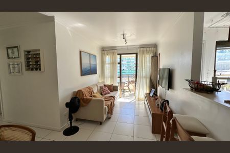 Sala de apartamento à venda com 2 quartos, 70m² em Recreio dos Bandeirantes, Rio de Janeiro
