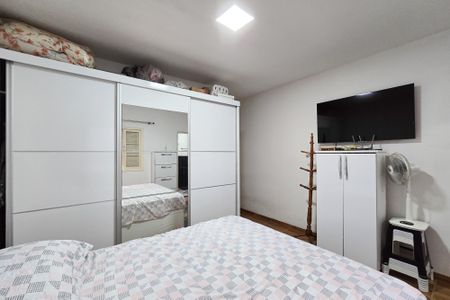 Casa à venda com 140m², 3 quartos e 2 vagasSuíte