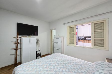 Casa à venda com 140m², 3 quartos e 2 vagasSuíte