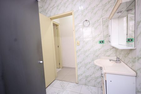 Casa para alugar com 125m², 2 quartos e 2 vagasBanheiro 1