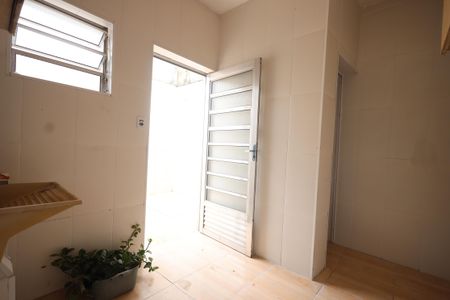 Casa para alugar com 125m², 2 quartos e 2 vagasÁrea de Serviço