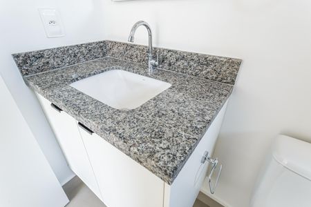 Apartamento para alugar com 26m², 1 quarto e sem vaga Apartamento para alugar com 26m², 1 quarto e sem vagaBanheiro da Suíte