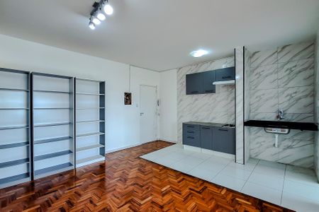 Sala de kitnet/studio à venda com 1 quarto, 36m² em Liberdade, São Paulo