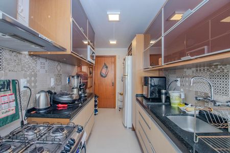 Apartamento à venda com 94m², 3 quartos e 2 vagasCozinha e Área de Serviço