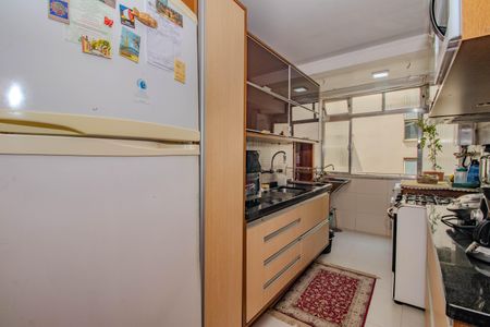 Apartamento à venda com 94m², 3 quartos e 2 vagasCozinha e Área de Serviço