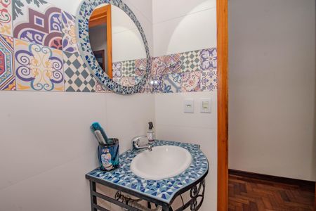 Apartamento à venda com 94m², 3 quartos e 2 vagasBanheiro Social