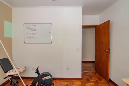 Apartamento à venda com 94m², 3 quartos e 2 vagasQuarto 2