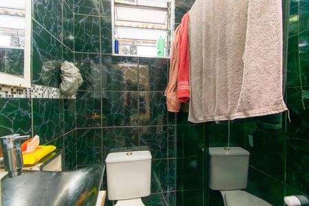 Casa à venda com 400m², 6 quartos e 2 vagasCasa 2 - Banheiro