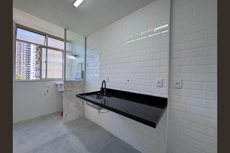 Apartamento à venda com 60m², 2 quartos e 1 vagaCozinha e Área de Serviço