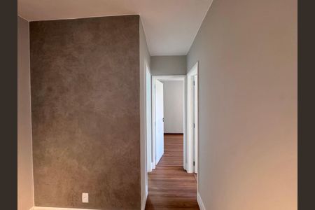 Apartamento à venda com 60m², 2 quartos e 1 vagaCorredor