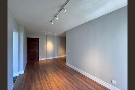 Apartamento à venda com 60m², 2 quartos e 1 vagaSala