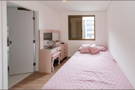 Apartamento à venda com 80m², 2 quartos e 2 vagasSuíte 2