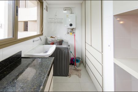 Apartamento à venda com 80m², 2 quartos e 2 vagasCozinha