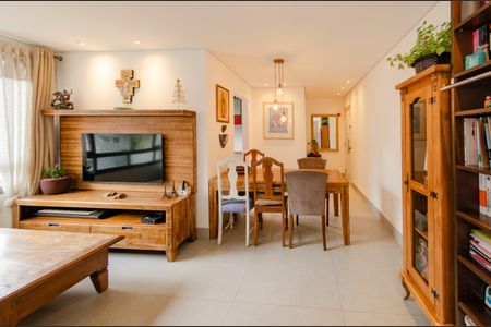 Apartamento à venda com 80m², 2 quartos e 2 vagasSala