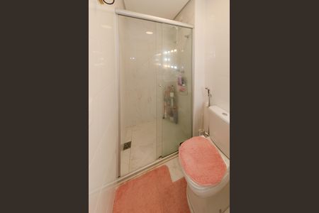 Apartamento à venda com 80m², 2 quartos e 2 vagasBanheiro suíte 2