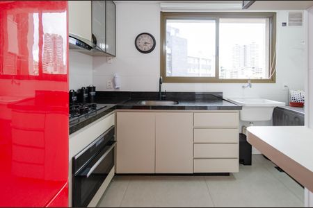 Apartamento à venda com 80m², 2 quartos e 2 vagasCozinha