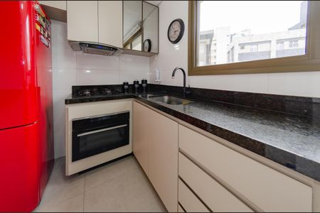 Apartamento à venda com 80m², 2 quartos e 2 vagasCozinha