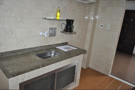 Cozinha de apartamento à venda com 2 quartos, 45m² em Pilares, Rio de Janeiro