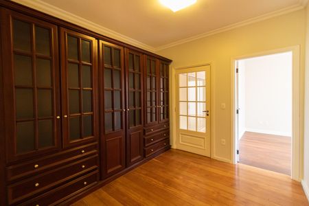 Casa de condomínio à venda com 590m², 4 quartos e 8 vagasHALL 1 PISO SUPERIOR