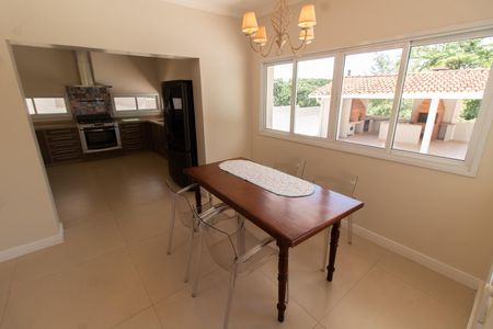 Casa de condomínio à venda com 590m², 4 quartos e 8 vagasCOPA