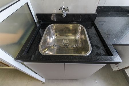 Apartamento à venda com 45m², 2 quartos e 1 vagaÁrea de Serviço