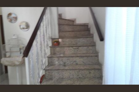 Casa à venda com 142m², 3 quartos e 2 vagas