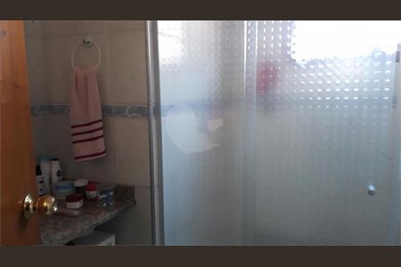 Casa à venda com 142m², 3 quartos e 2 vagas