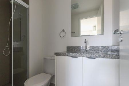 Studio para alugar com 26m², 1 quarto e sem vaga Studio para alugar com 26m², 1 quarto e sem vagaBanheiro da Suíte 1