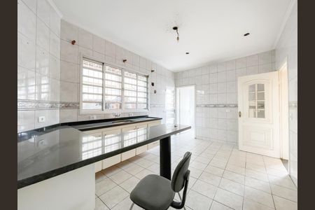 Casa à venda com 422m², 4 quartos e 3 vagasCozinha