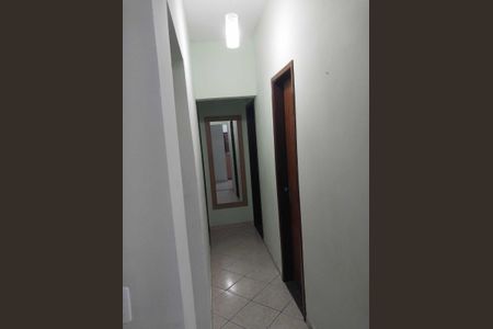 Casa de condomínio à venda com 185m², 5 quartos e 2 vagasCorredor