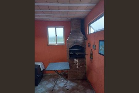 Casa de condomínio à venda com 185m², 5 quartos e 2 vagasÁrea externa