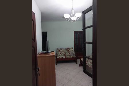 Casa de condomínio à venda com 185m², 5 quartos e 2 vagasSala
