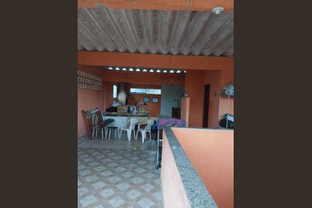 Casa de condomínio à venda com 185m², 5 quartos e 2 vagasÁrea externa