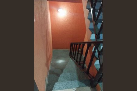 Casa de condomínio à venda com 185m², 5 quartos e 2 vagasCorredor