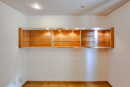 Quarto 1 de apartamento para alugar com 2 quartos, 70m² em Vila Mariana, São Paulo