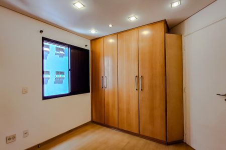 Quarto 1 de apartamento para alugar com 2 quartos, 70m² em Vila Mariana, São Paulo