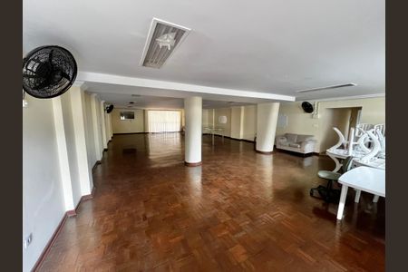Apartamento para alugar com 115m², 3 quartos e 1 vagaÁrea comum - Salão de festas