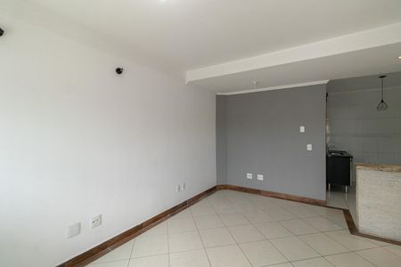 Casa para alugar com 120m², 2 quartos e 2 vagasSala e Cozinha 