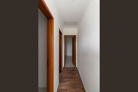 Casa para alugar com 120m², 2 quartos e 2 vagasCorredor