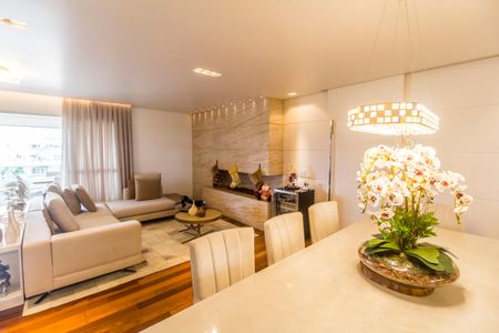 Sala de apartamento para alugar com 3 quartos, 220m² em Alphaville Empresarial, Santana de Parnaíba