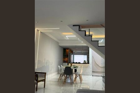 Casa à venda com 3 quartos, 211m² em Jardim Las Vegas, Santo André