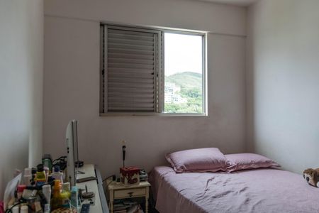 Apartamento à venda com 105m², 3 quartos e 2 vagasQuarto 2
