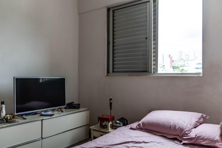 Apartamento à venda com 105m², 3 quartos e 2 vagasQuarto 2
