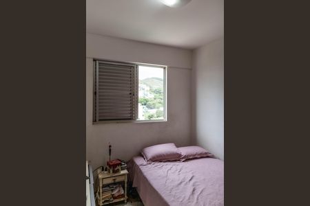 Apartamento à venda com 105m², 3 quartos e 2 vagasQuarto 2