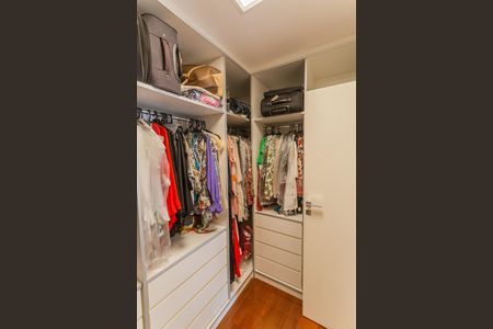 Apartamento para alugar com 264m², 4 quartos e 3 vagasCloset da Suíte 1
